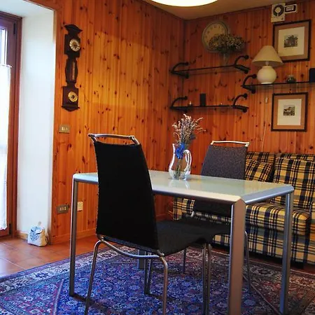 아파트 Tipica Mansarda Valle D'aosta *