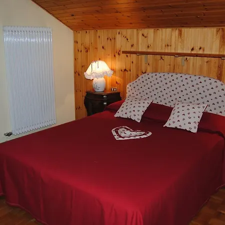 アパート Tipica Mansarda Valle D'aosta
