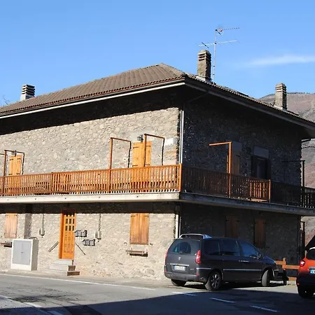 Tipica Mansarda Valle D'aosta 아파트